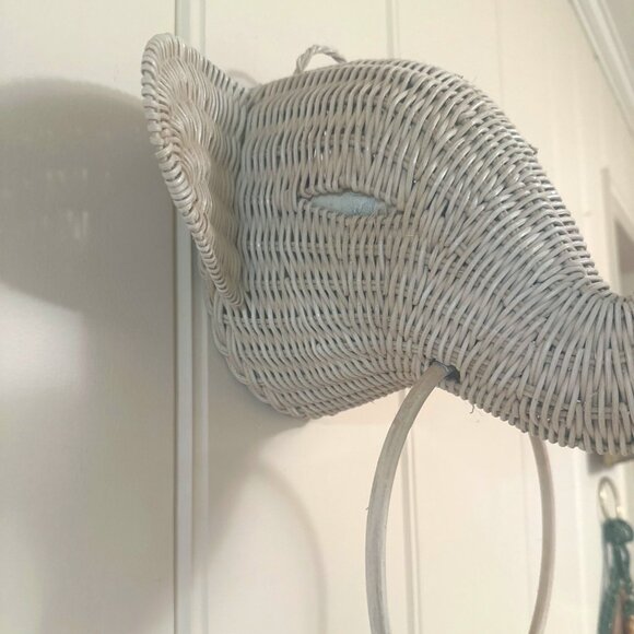 Wall-Mounted Wicker Elephant Ring Towel Holder Home Walll Decor Unique Handmade - Picture 5 of 11